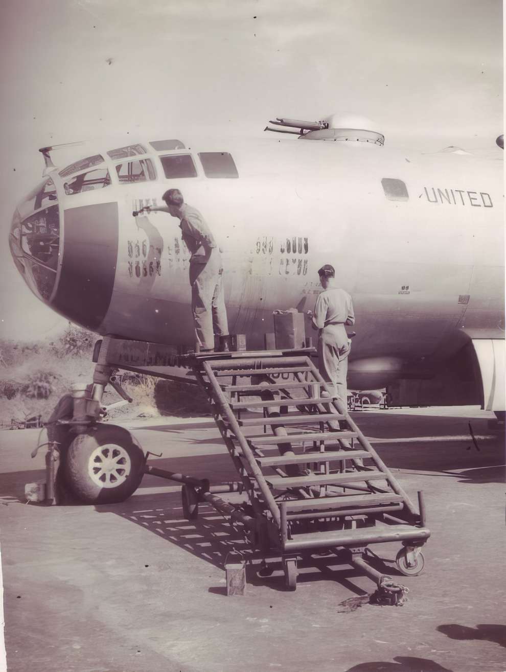 B 29 Bomber Nose Art And Pin Ups 11 