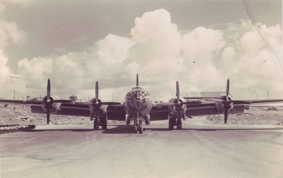 B 29 Bomber Nose Art And Pin Ups 15 