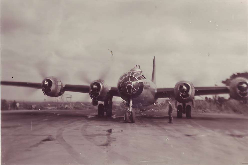 B 29 Bomber Nose Art And Pin Ups 16 
