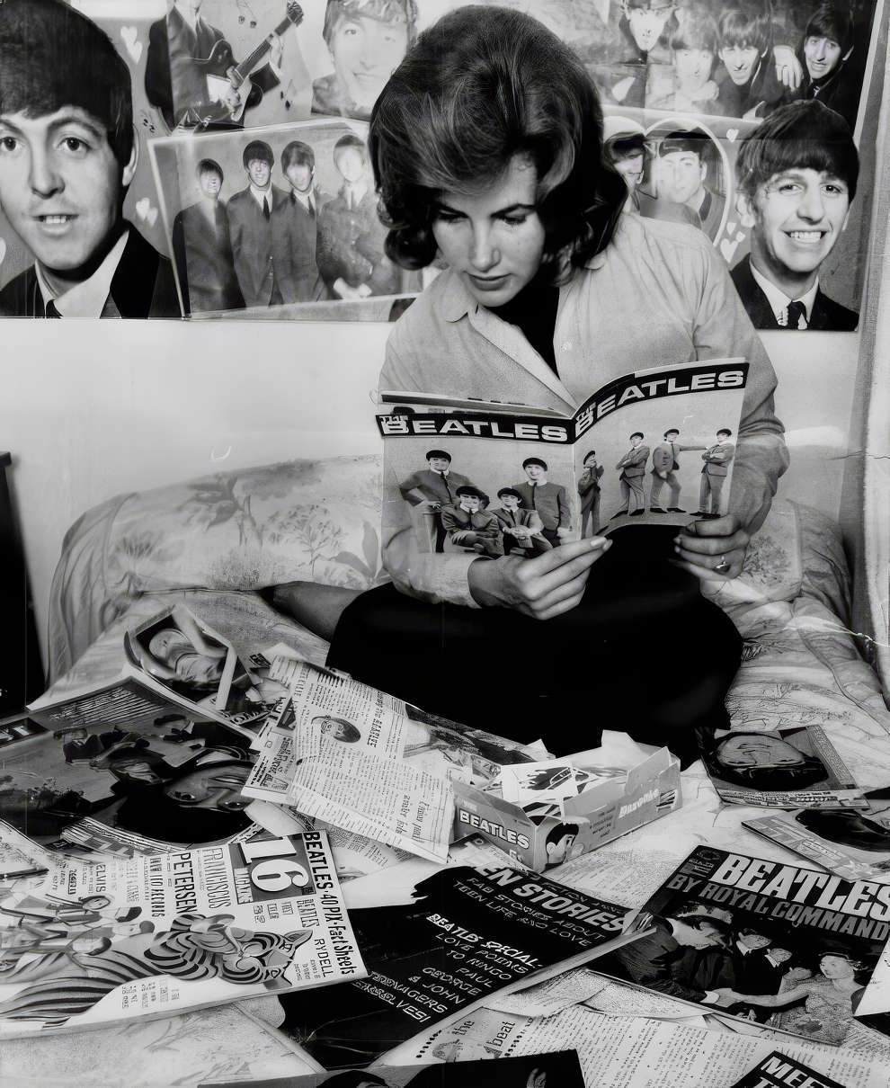 Beatles Bedroom 17 