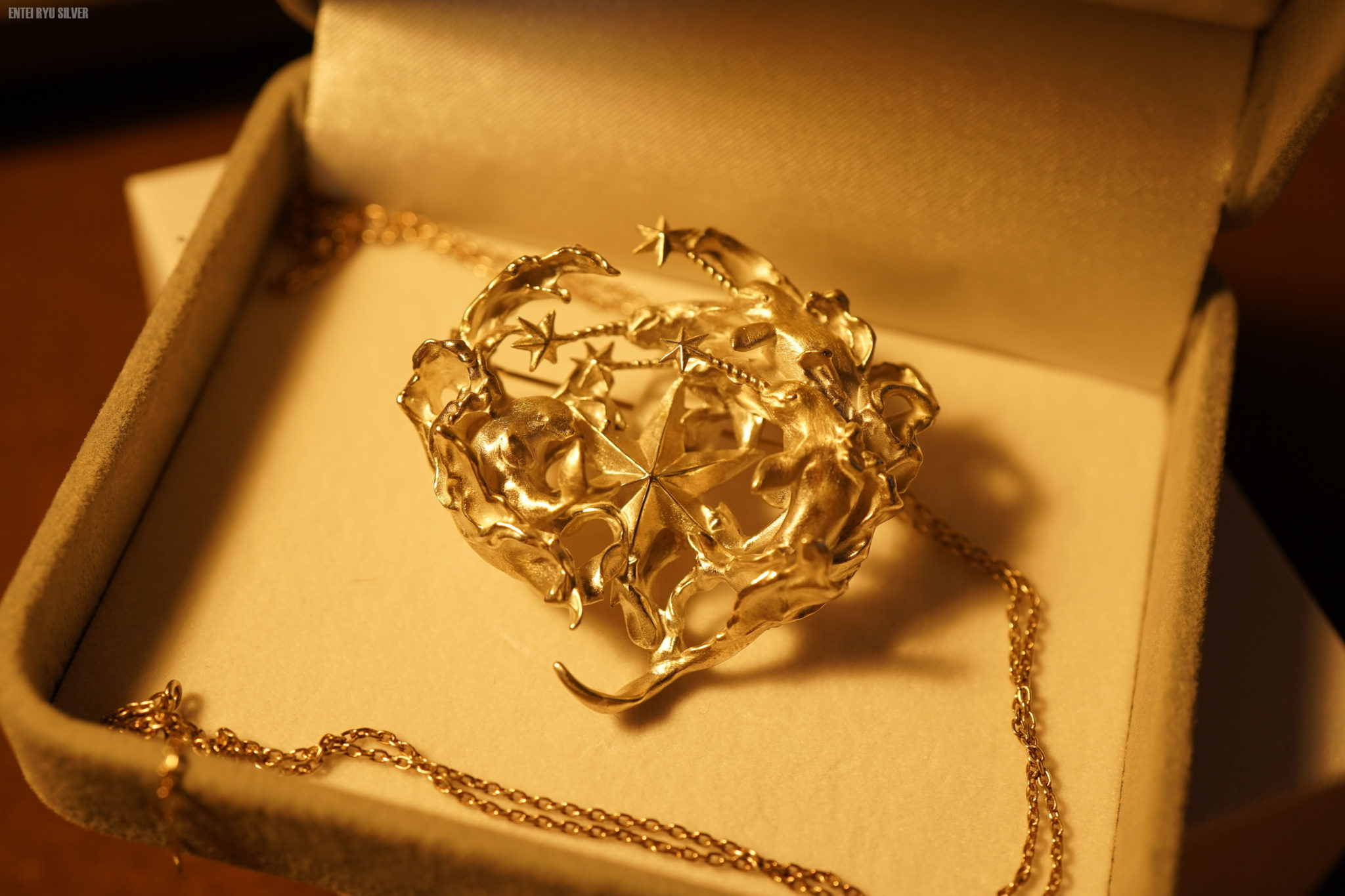 “Metamorphosis”: The Superb Concept Art of Entei Ryu » Design You Trust ...