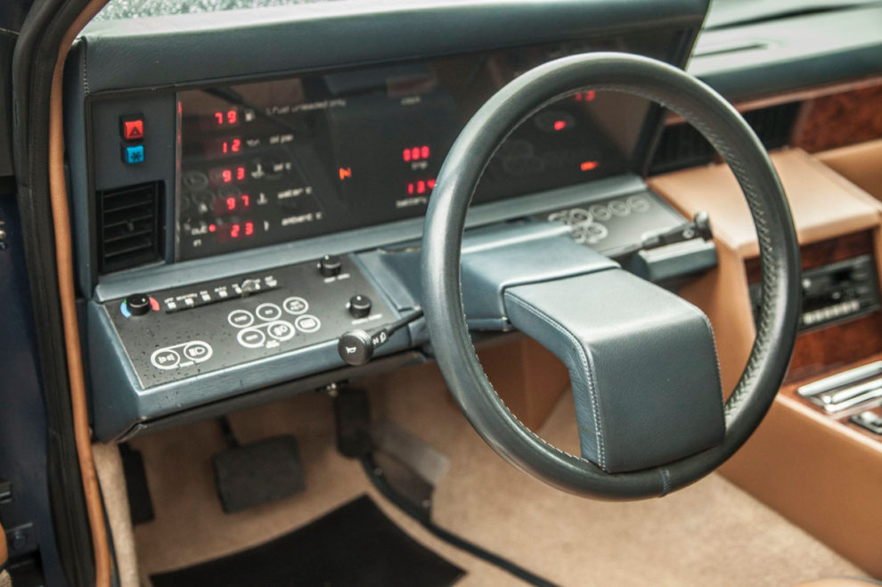 Aston Martin Lagonda Interior 8