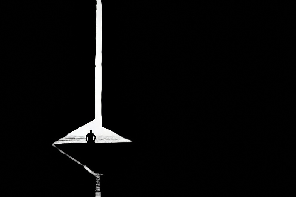 Minimalist Street Photography Awards 11