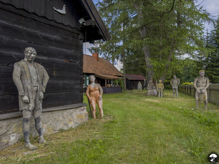 5 2 Imprisoned In Stone Spectacular Sculptures In The Homestead Of Ghosts Zgon Poland 1 673d17f7ae58a 700