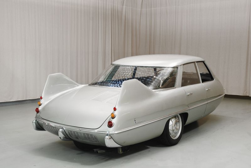 1960 Pininfarina X Sedan 3