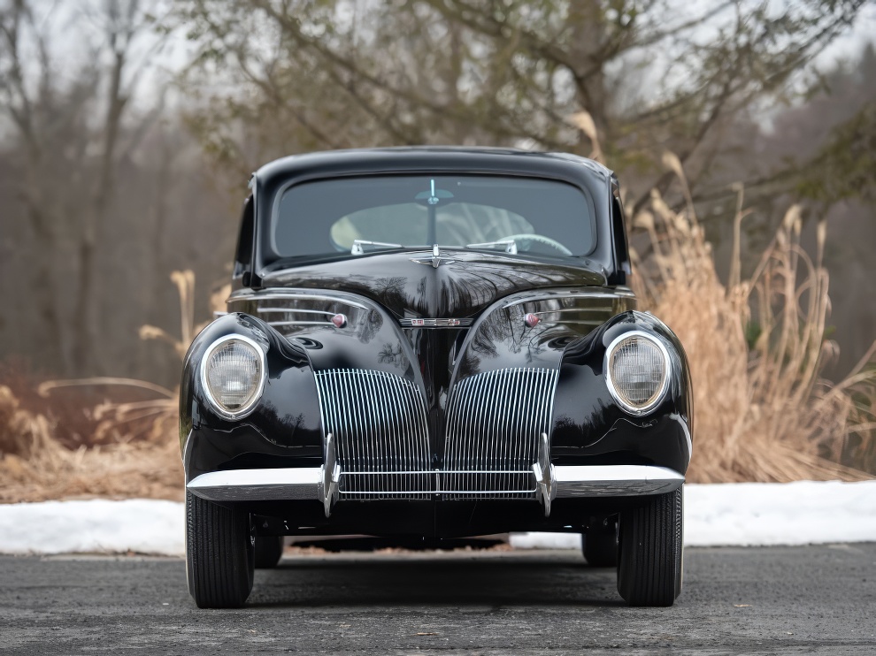 1939 Lincoln Zephyr Coupe 4