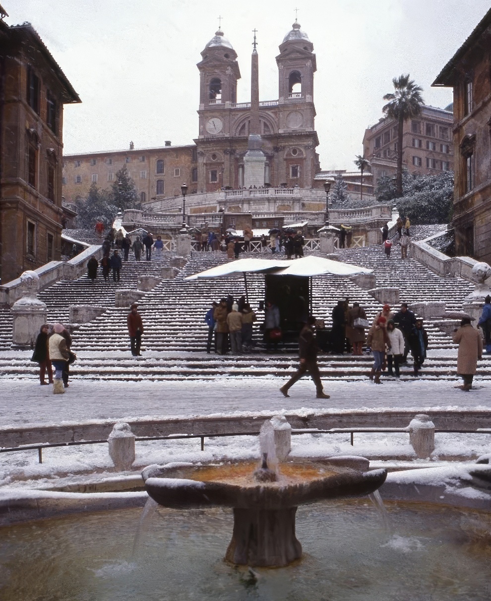 Snowfall In Rome 4