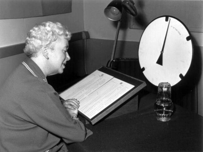 “Speaking Clock”: The Forgotten Technology of the Early Telephone Era ...