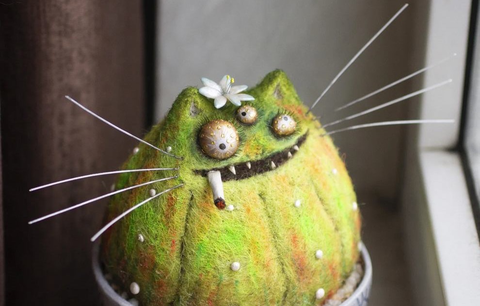 تماثيل ناعمة وظريفة مصنوعة يدويًا من إمينا بويزن  
المصدر الموثوق في التصميم — منصة يومية منذ 2007