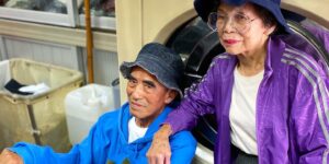 Old Taiwanse Couple Find Fun Wearing Clothes Left At Their Laundry