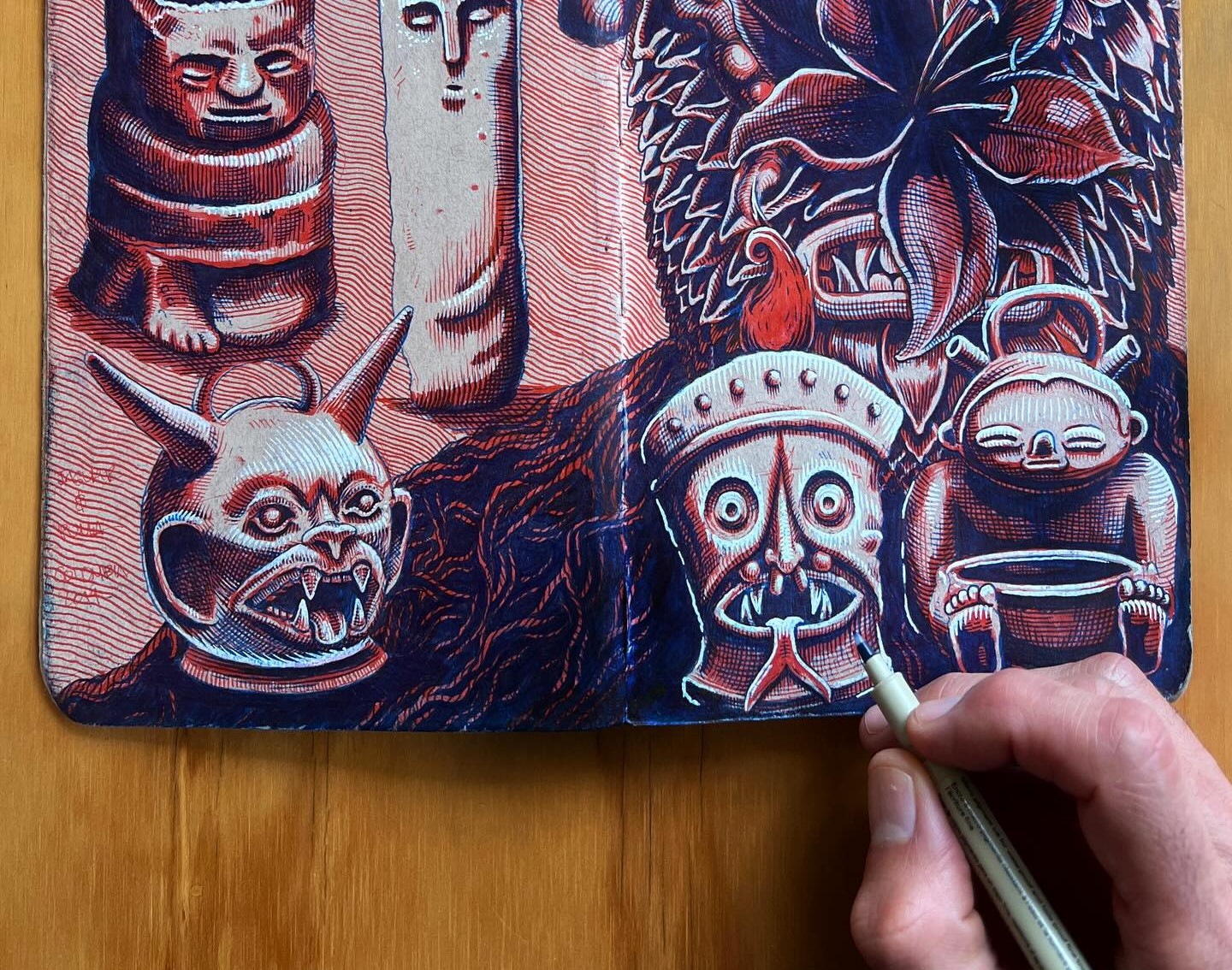 فنان يبتكر رسوماً مذهلة وجداريات شوارع مستوحاة من التقاليد المكسيكية والشعوب الأصلية
— «تصميم تثق به» • تصميم يومي منذ 2007