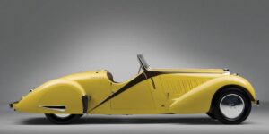 Beautiful Photos of the 1935 Bugatti Type 57 ‘Grand Raid’ Roadster