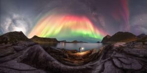 Beautiful Winning Images from the 2025 Northern Lights Photographer of the Year