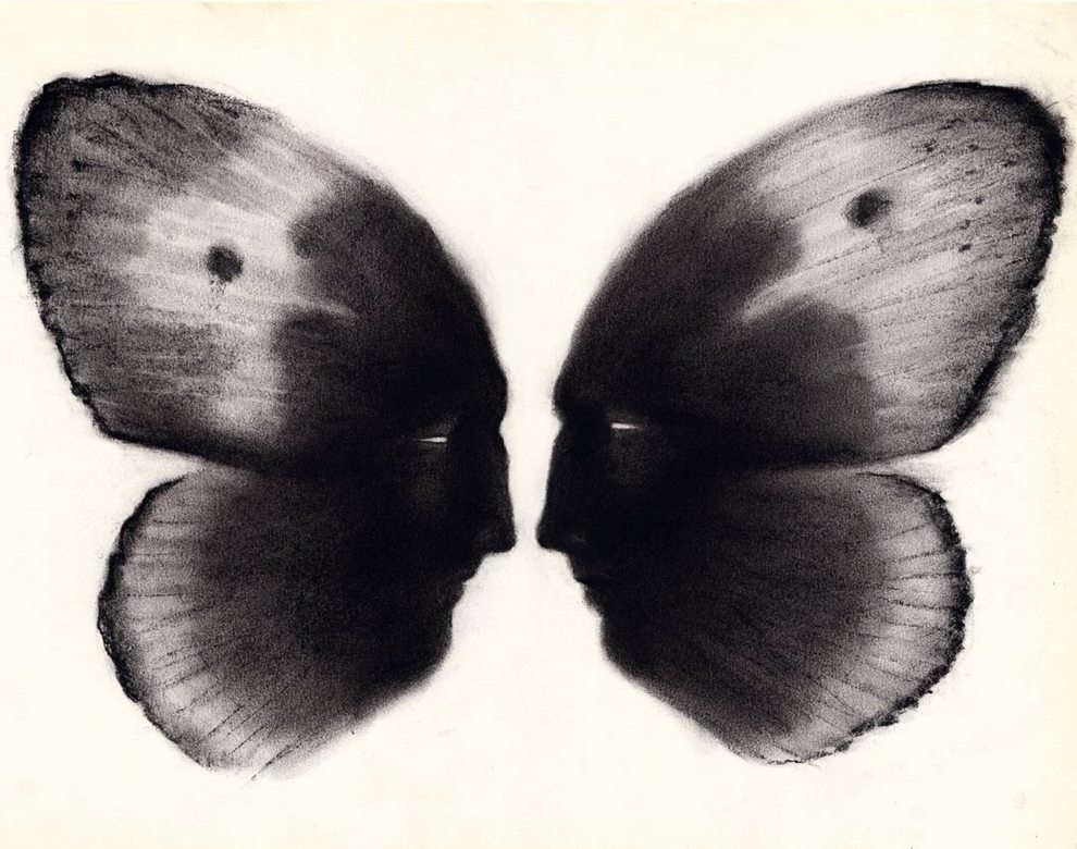 Heavy Charcoal Shading And Dramatic Light Make Daniel Alvarez's Drawings and Illustrations Feel Pulled From Dreams