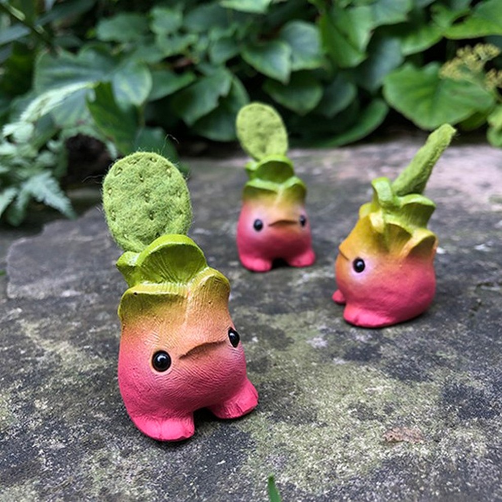 عوالم خيالية رقيقة ومخلوقات وولبيست الصوفية
أعمال الرسّامة والنحاتة ميليسا سو ستانلي
ديزاين يو تراست — منصة يومية للتصميم منذ 2007