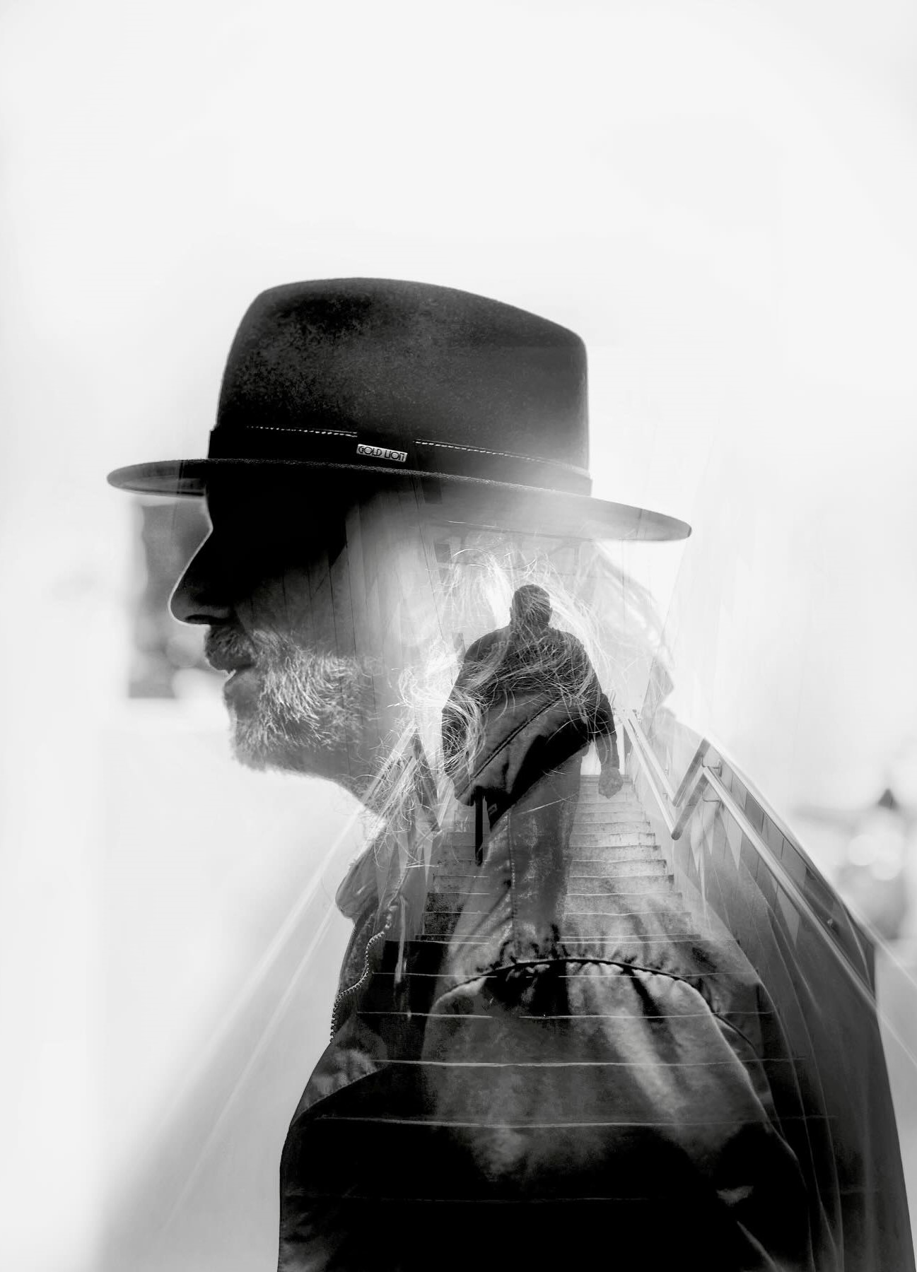 تعريضات مزدوجة ساحرة من شوارع إسبانيا — عندما يندمج الناس مع عمارة المدينة
الوجهة الموثوقة في التصميم — إصدار يومي منذ ٢٠٠٧