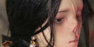 The Chinese Doll Artist Turning Resin Sculpts Into Expressive Personalities