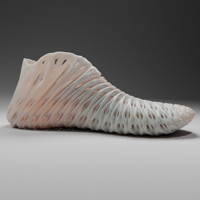 3D Artist Is Reimagining Architecture as Something You Can Wear, Turning Computational Design Into Living Sculptural Skins